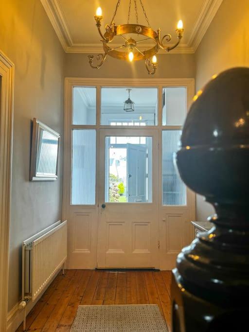 The Victorian Townhouse Portrush Villa Eksteriør bilde